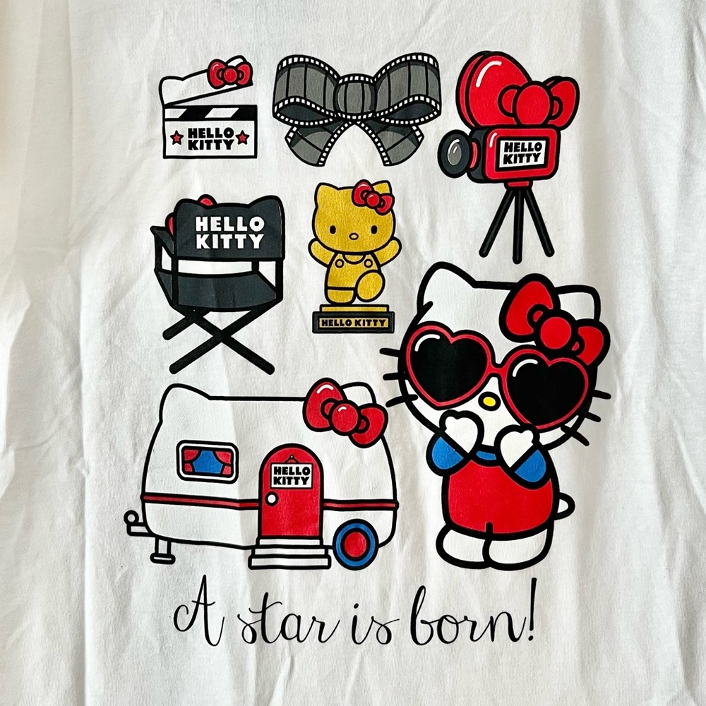 NWT Universal Studios Hello Kitty Hollywood A Star Is Born Women Graphic Top M - Picture 2 of 4